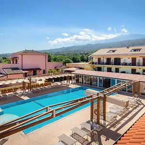 Hotel La Terra Dei Sogni Country ***